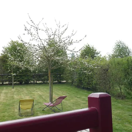 La Roulotte Des Matis ゲストハウス Cheux