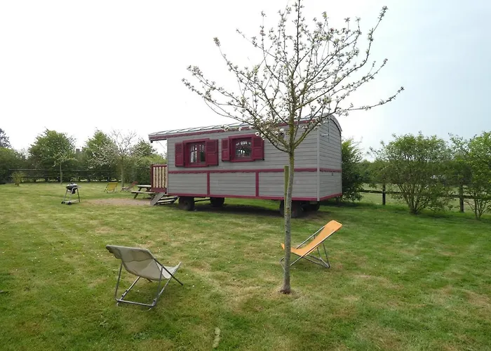 La Roulotte Des Matis Cheux